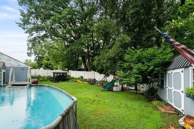 31 Helen Dr, West Boylston, MA 01583