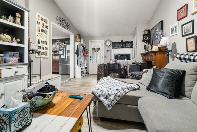 31 Helen Dr, West Boylston, MA 01583