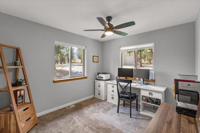 6910 N HARVARD Rd, Newman Lake, WA 99025