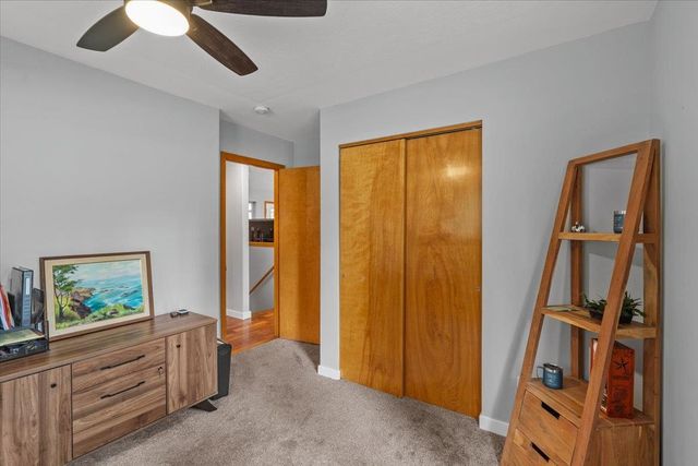 6910 N HARVARD Rd, Newman Lake, WA 99025