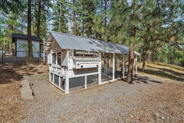 6910 N HARVARD Rd, Newman Lake, WA 99025