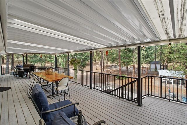 6910 N HARVARD Rd, Newman Lake, WA 99025