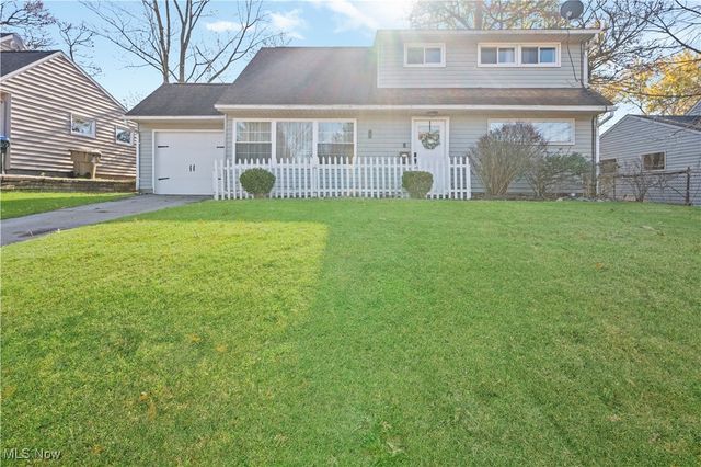 180 Graham Road, Cuyahoga Falls, OH 44223