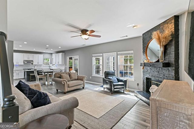 1100 Rock Elm Drive, Auburn, GA 30011