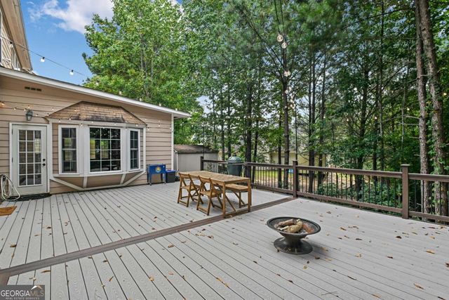 1100 Rock Elm Drive, Auburn, GA 30011