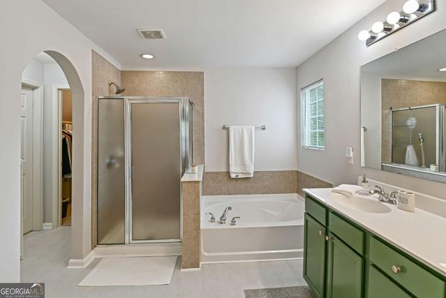 1100 Rock Elm Drive, Auburn, GA 30011