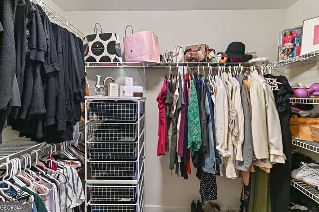 1100 Rock Elm Drive, Auburn, GA 30011