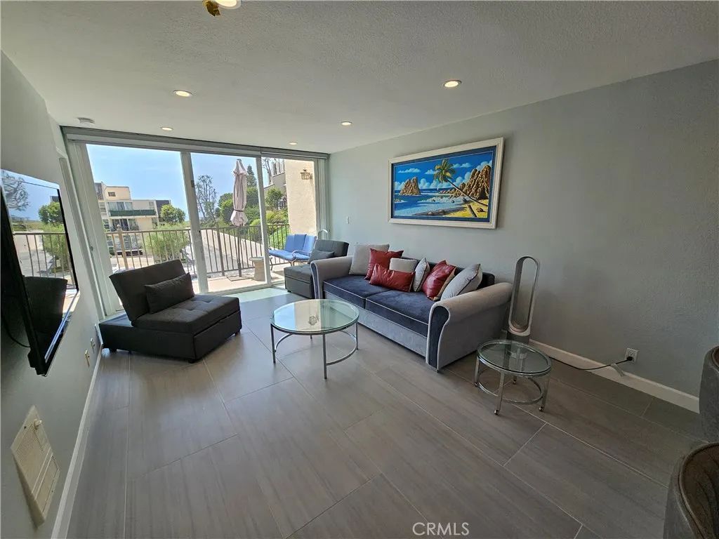 23901 Civic Center Way 353, Malibu, CA 90265