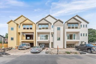2504 Baylor Street, Houston, TX 77009