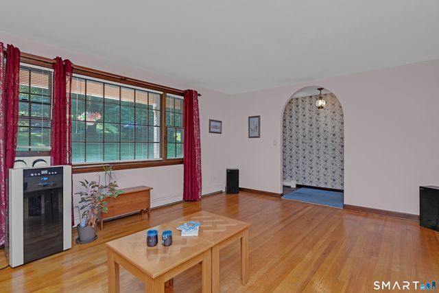 245 Grindle Brook Road, Glastonbury, CT 06073