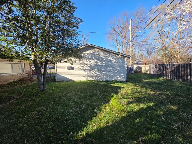 114 Meadowlark Drive, Berea, KY 40403