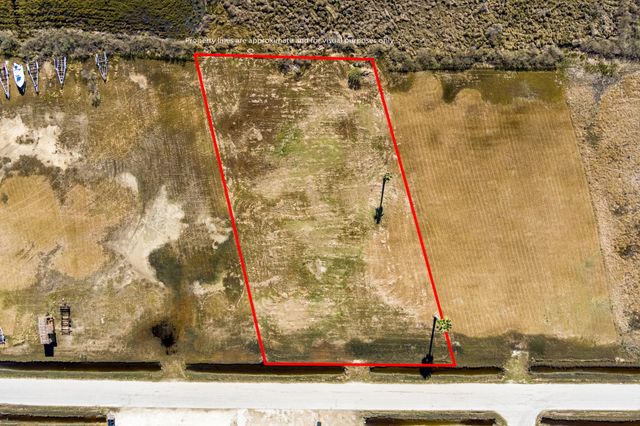 4454 Boyt Road, Port Bolivar, TX 77650