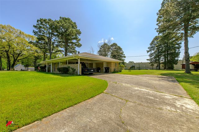 1201 Coyle Street, Springhill, LA 71075