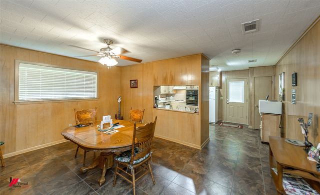 1201 Coyle Street, Springhill, LA 71075