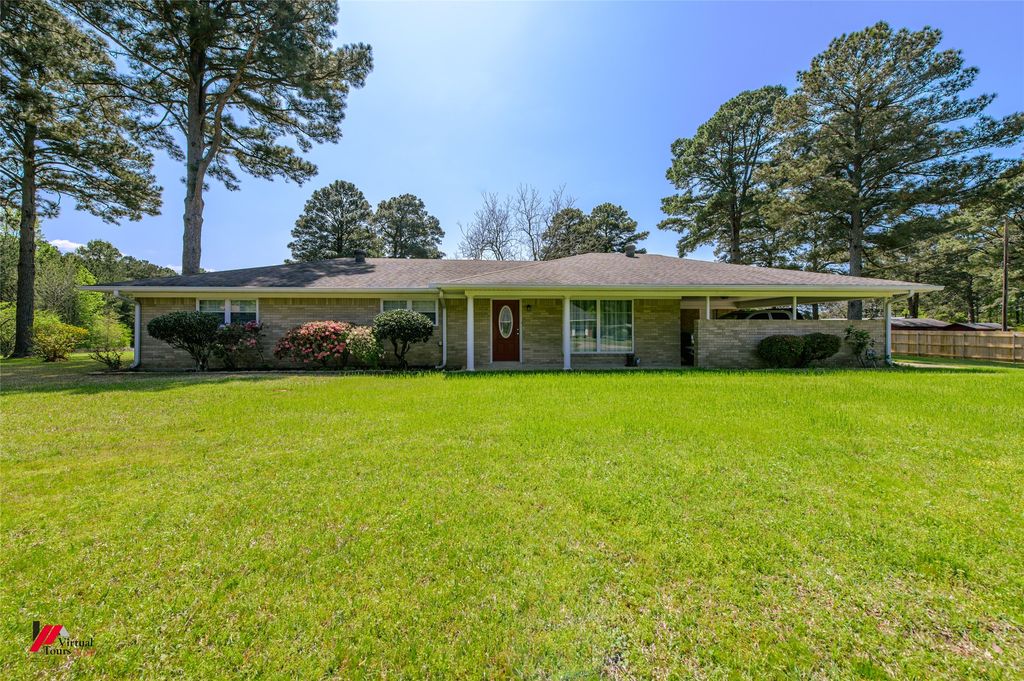 1201 Coyle Street, Springhill, LA 71075