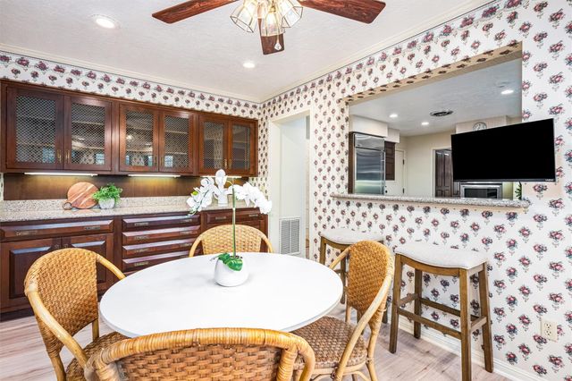 1715 Avenue D, Katy, TX 77493