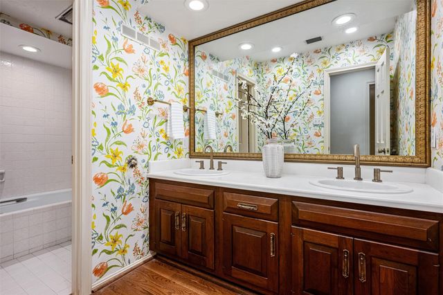 1715 Avenue D, Katy, TX 77493