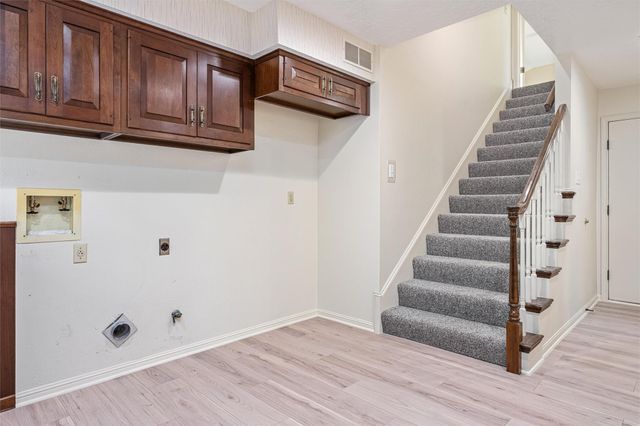 1715 Avenue D, Katy, TX 77493