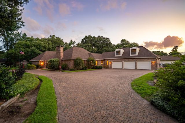 1715 Avenue D, Katy, TX 77493