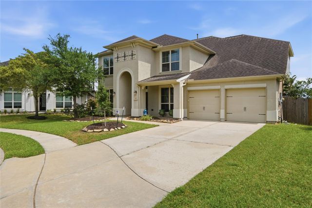 1813 Emerald Trace Lane, Pearland, TX 77584