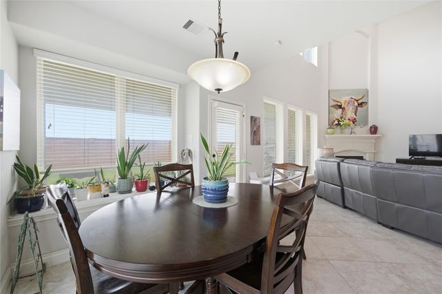 1813 Emerald Trace Lane, Pearland, TX 77584