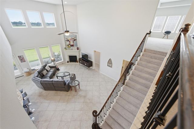 1813 Emerald Trace Lane, Pearland, TX 77584