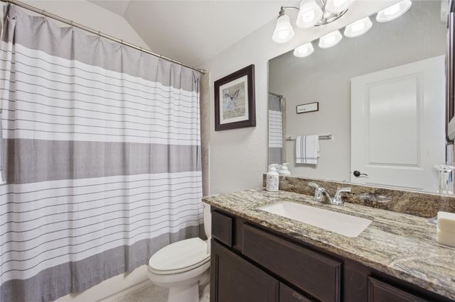 1813 Emerald Trace Lane, Pearland, TX 77584