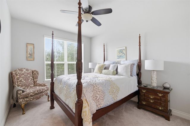 1813 Emerald Trace Lane, Pearland, TX 77584