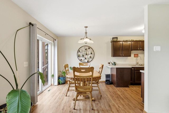 1183 Homestead Drive, Sun Prairie, WI 53590