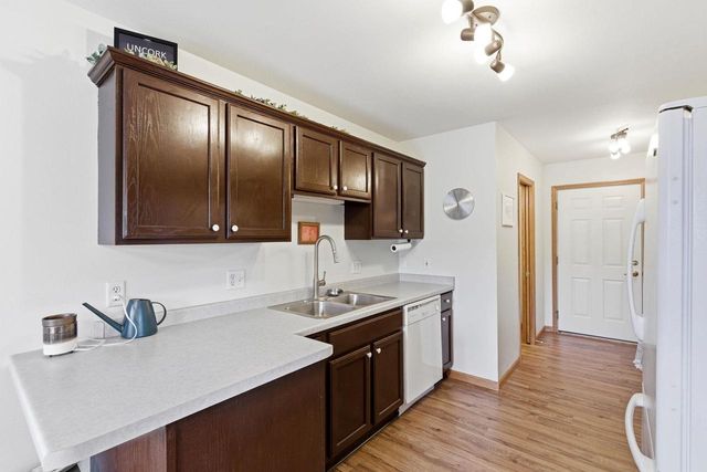 1183 Homestead Drive, Sun Prairie, WI 53590