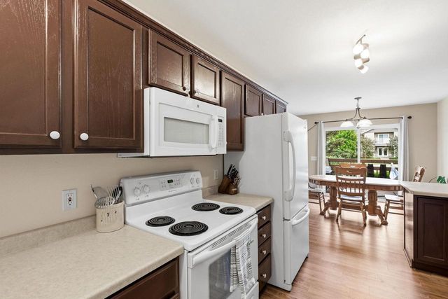 1183 Homestead Drive, Sun Prairie, WI 53590
