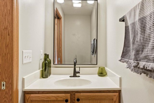 1183 Homestead Drive, Sun Prairie, WI 53590