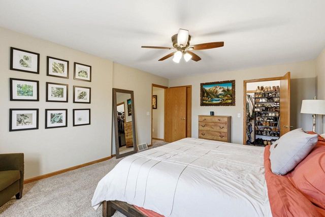 1183 Homestead Drive, Sun Prairie, WI 53590