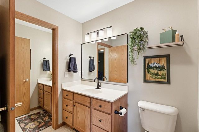 1183 Homestead Drive, Sun Prairie, WI 53590
