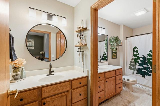 1183 Homestead Drive, Sun Prairie, WI 53590