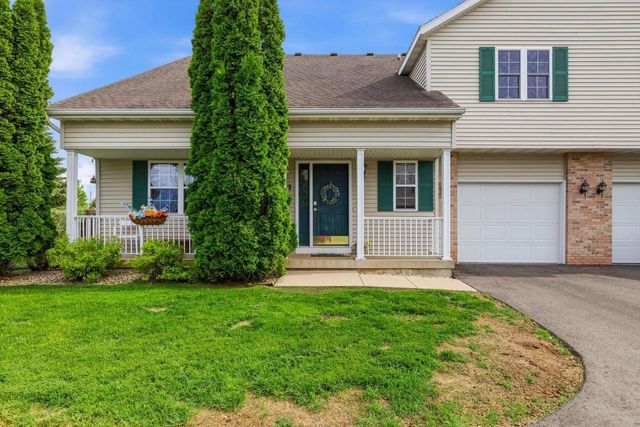 1183 Homestead Drive, Sun Prairie, WI 53590