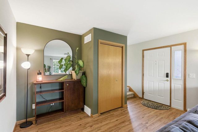 1183 Homestead Drive, Sun Prairie, WI 53590