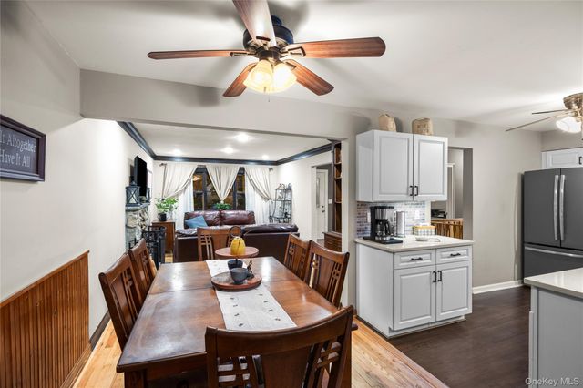 14 Mayo Avenue, Huntington, NY 11743