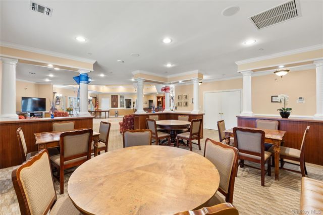 2803 Pebble Beach Path, Riverhead, NY 11901