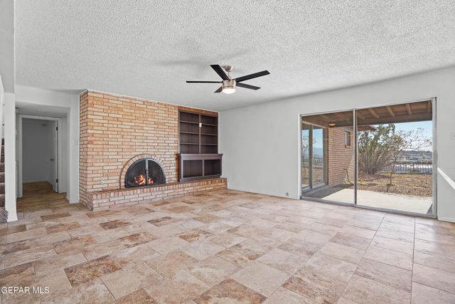 5829 VISTA CORONA Court, El Paso, TX 79912