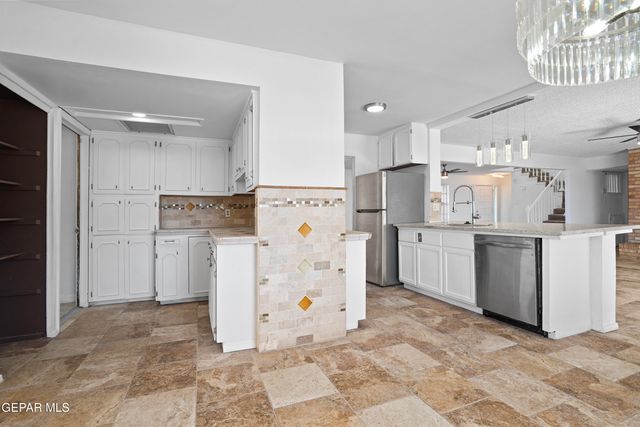 5829 VISTA CORONA Court, El Paso, TX 79912