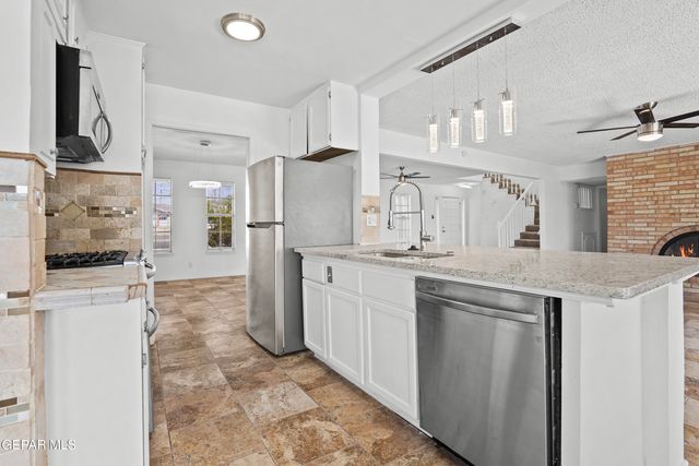 5829 VISTA CORONA Court, El Paso, TX 79912