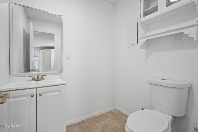 5829 VISTA CORONA Court, El Paso, TX 79912