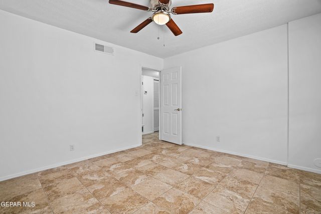 5829 VISTA CORONA Court, El Paso, TX 79912