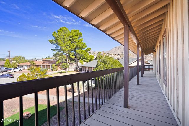 5829 VISTA CORONA Court, El Paso, TX 79912