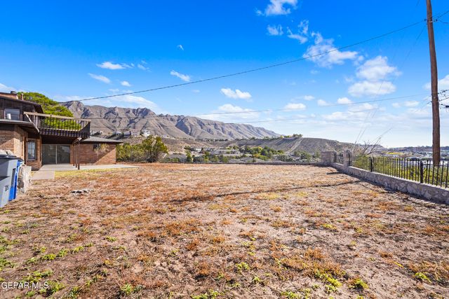 5829 VISTA CORONA Court, El Paso, TX 79912