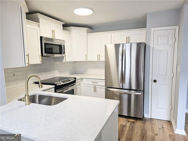 5025 Highland Club Drive, Marietta, GA 30068