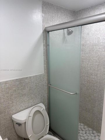 2893 SW 32nd Ct, Coconut Grove, FL 33133