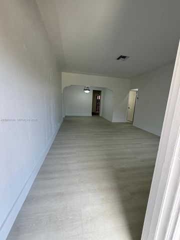 2893 SW 32nd Ct, Coconut Grove, FL 33133