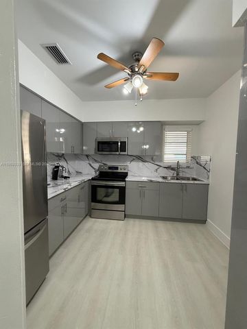 2893 SW 32nd Ct, Coconut Grove, FL 33133